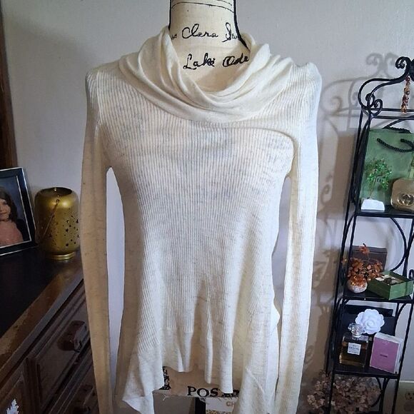 Anthropologie Sleeping On Snow Cream Women's Cowlneck Light Sweater Top S/P - Picture 3 of 13